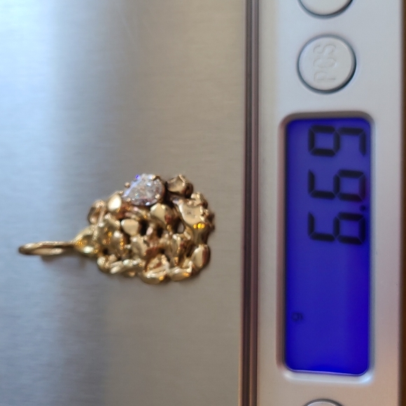14k gold nugget pendant with pear shaped CZ, a sizable beauty! - Picture 7 of 9